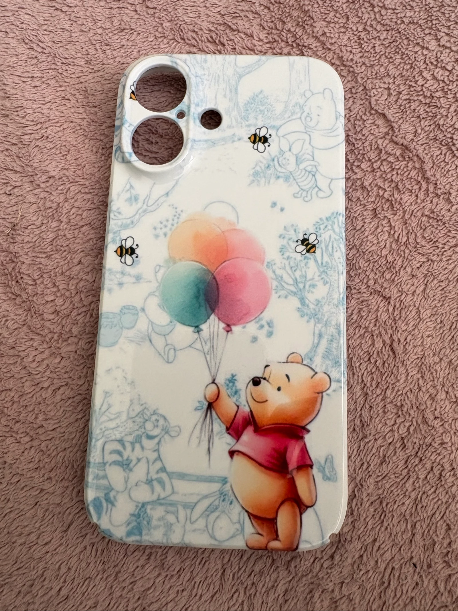 Coque iPhone 16 Winnie l’Ourson jamais utilisée